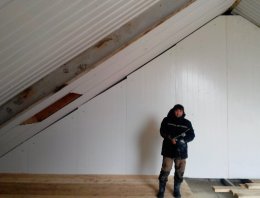 Магазин с офисным мансардным этажом из сэндвич-панелей, построенная компанией Альянс - Магазин с офисным мансардным этажом, п.Койгородок, респ.Коми